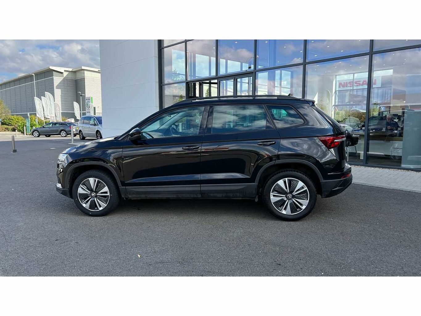 SKODA Karoq SUV 1.5 TSI (150ps) SE Drive ACT