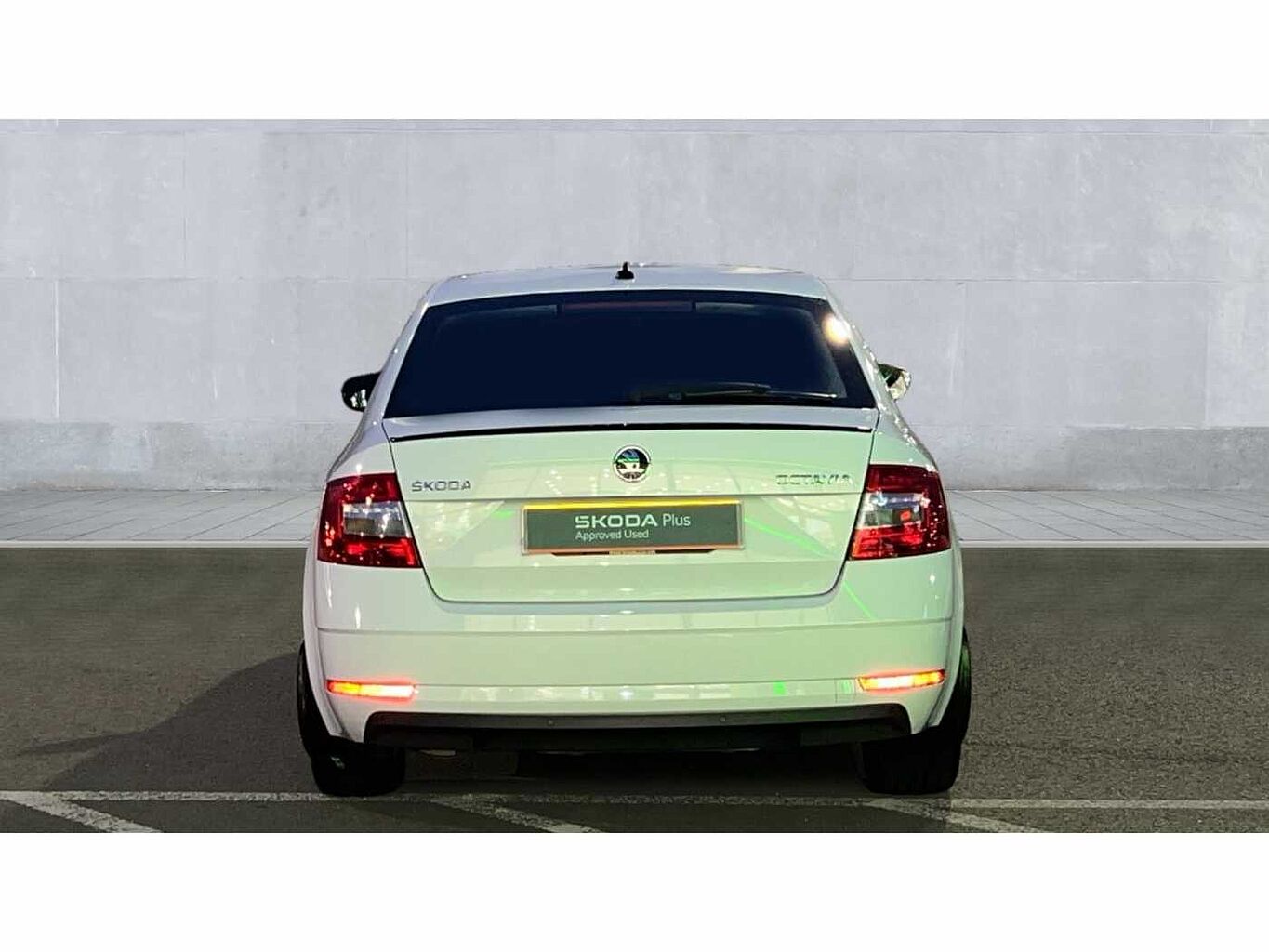 SKODA OCTAVIA Hatch SE Drive 1.5 TSI 150 PS DSG