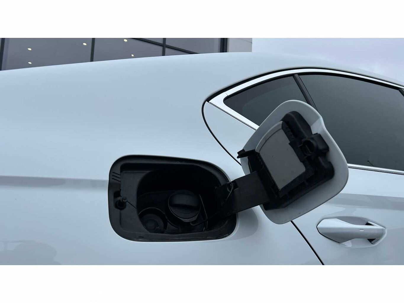 SKODA OCTAVIA Hatch First Edition 1.5 TSI 150 PS 6G Man